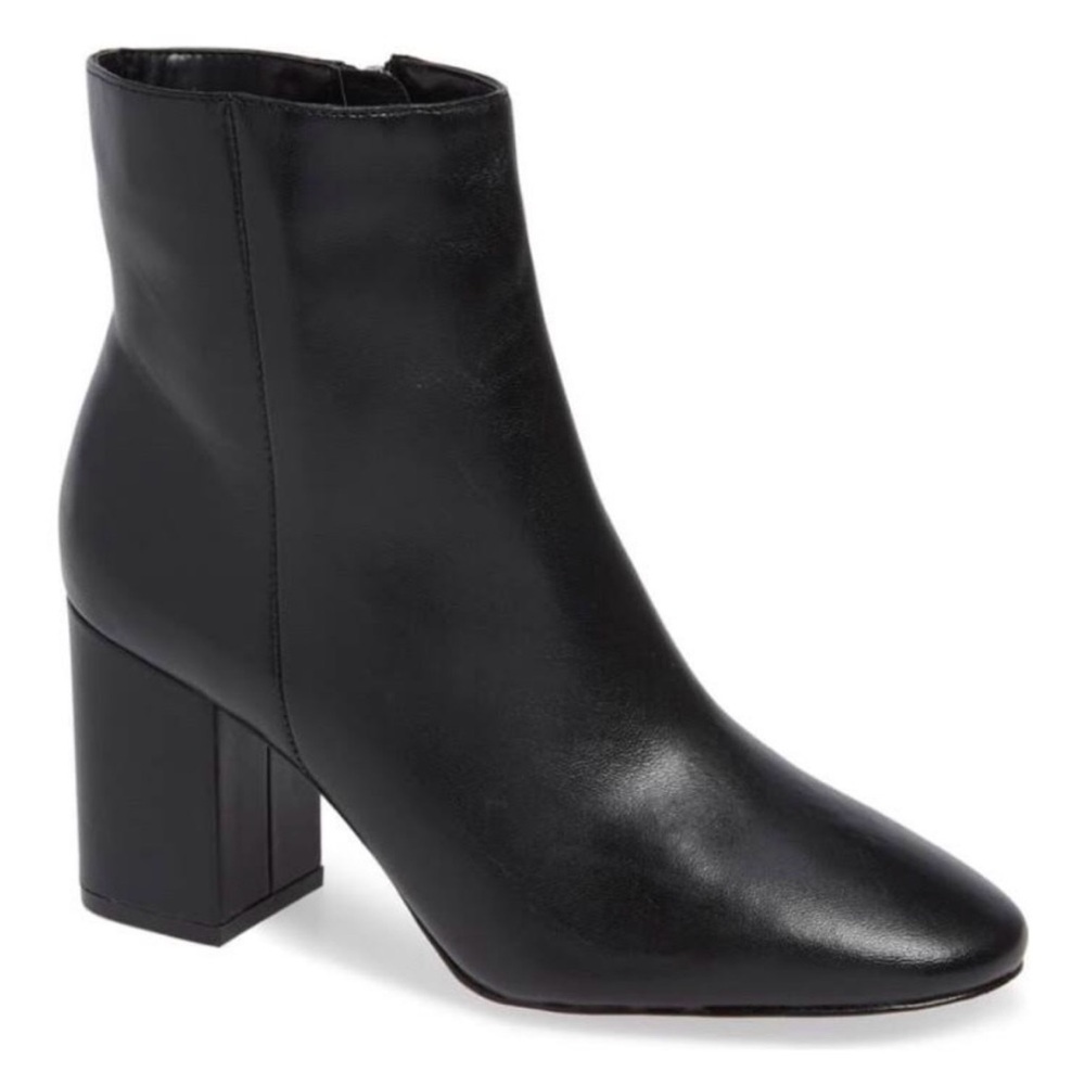 Halogen Alexa Boot in Black Size 7.5